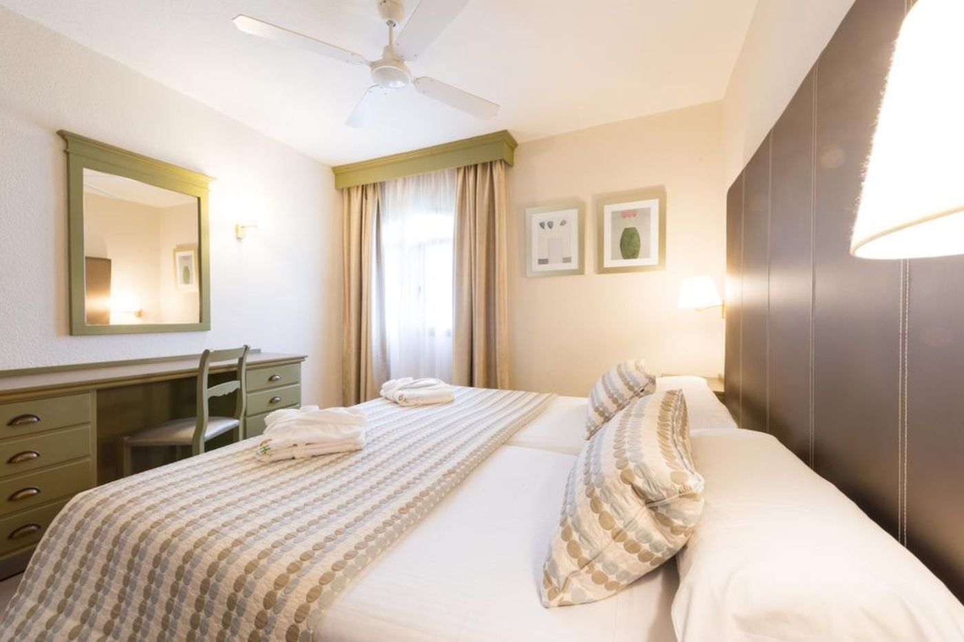 Hd-Parque-Cristobal-Tenerife-Room-30