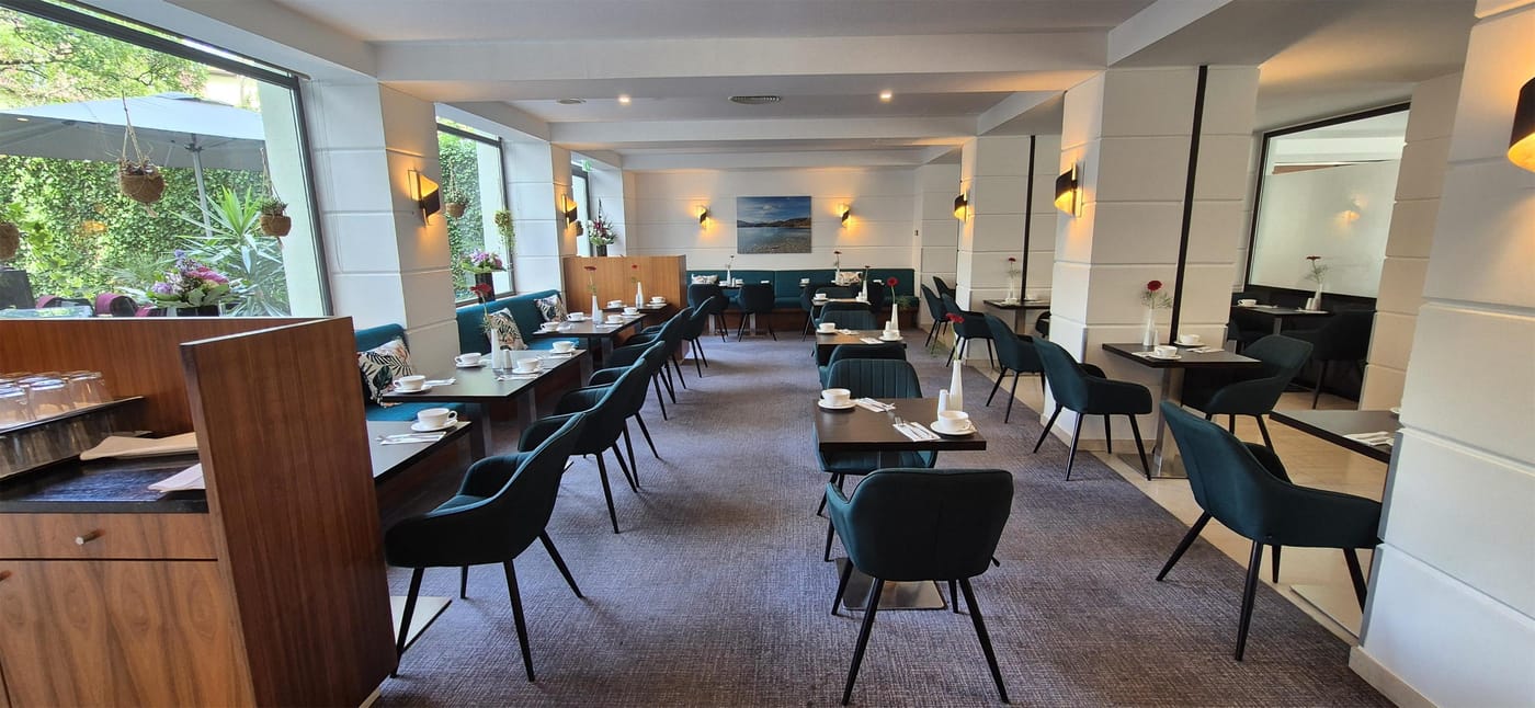 K-K-Hotel-am-Harras-Restaurant-14