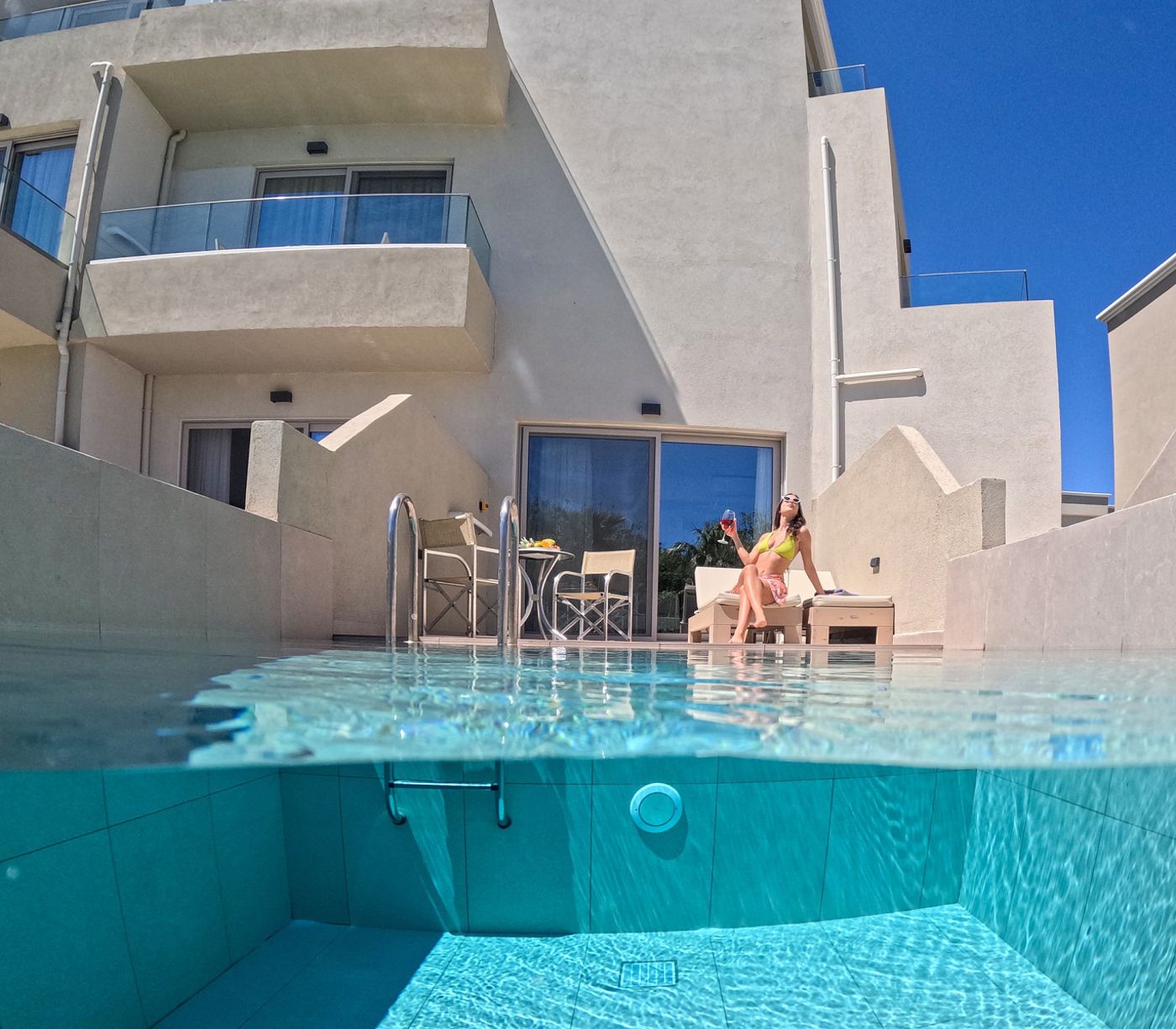 Vantaris-Luxury-Beach-Resort-Room-24