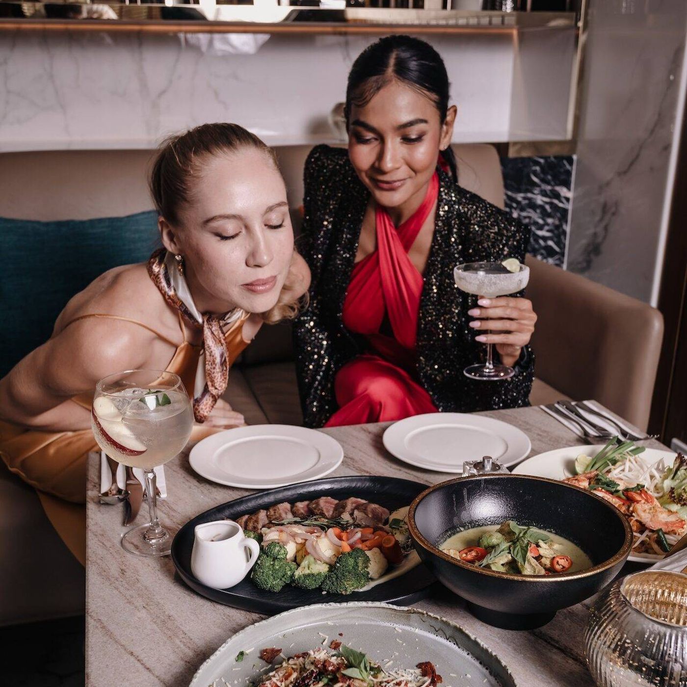 Aira-Hotel-Bangkok-Bar-70