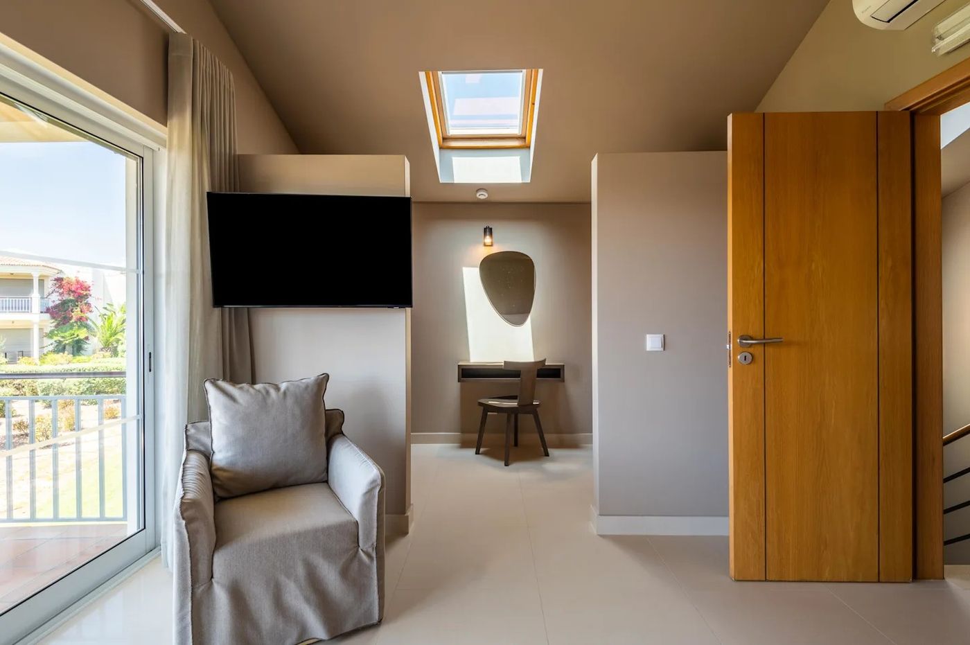 Vale-da-Lapa-Village-Resort-Room-39