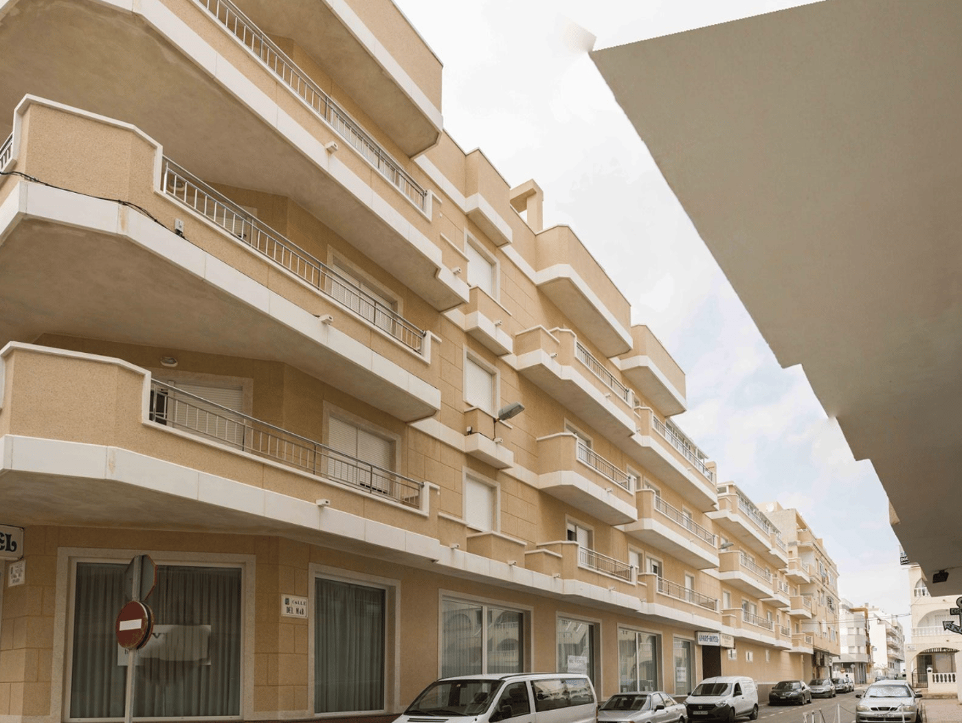 Sole-Bello Aparthotel