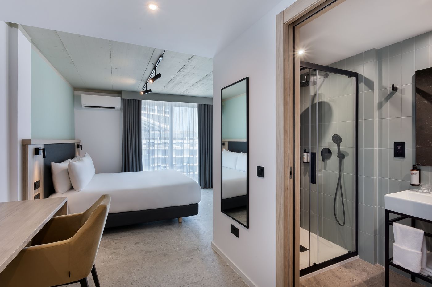 St Julian's Mistral, Affiliated by Melia