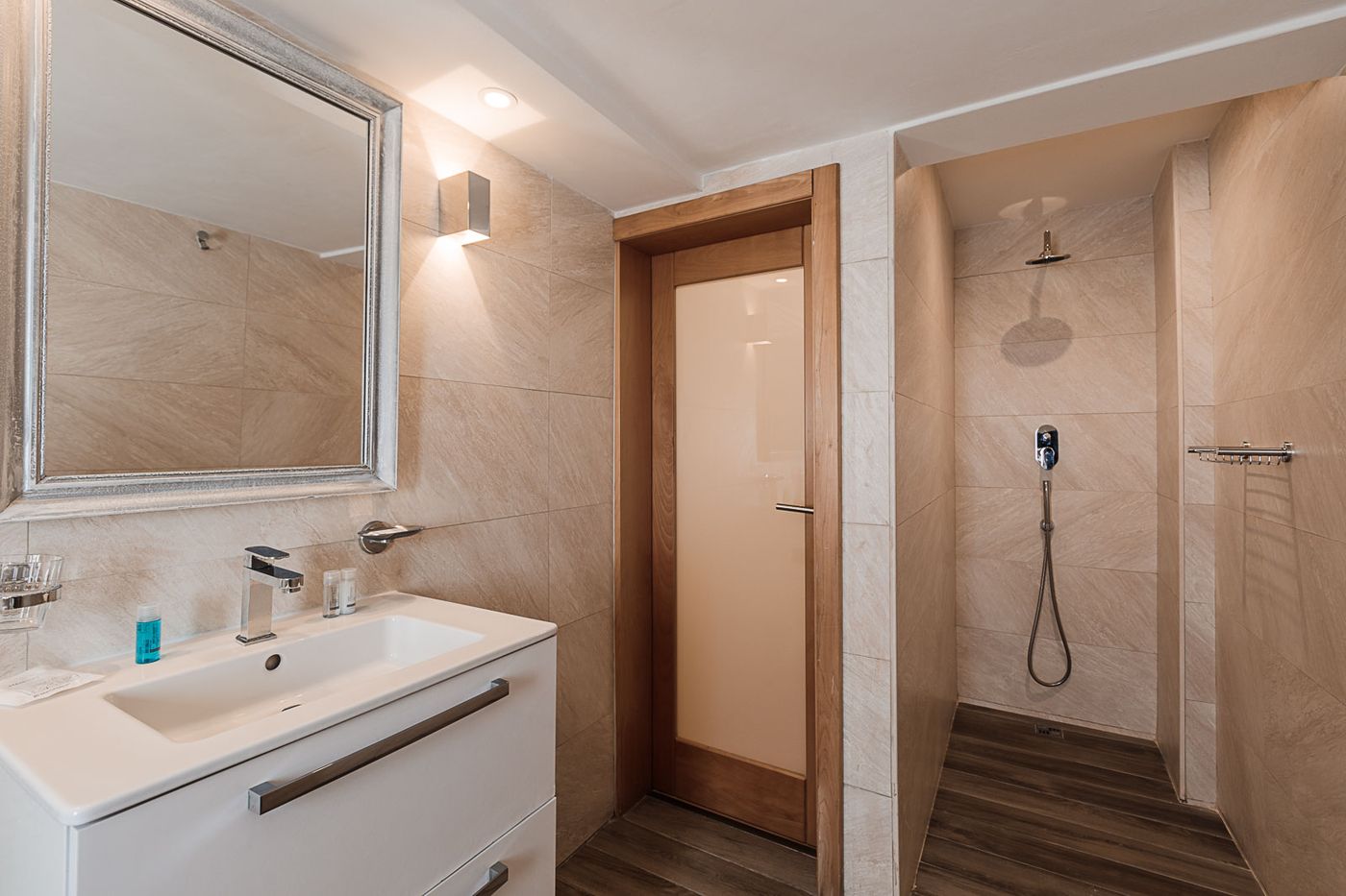 Osborne-Hotel-Room-52