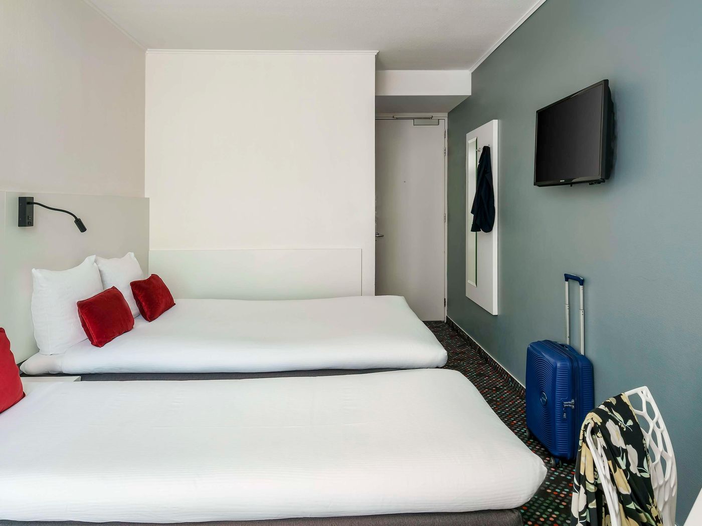 ibis-Styles-Amsterdam-City-Room-39