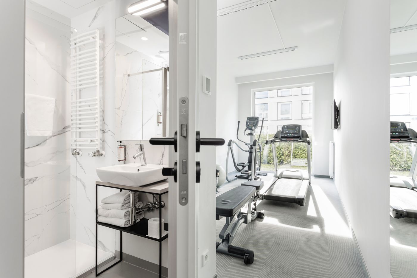 Platinum-Hotel---Residence-Sports-and-Entertainment-16