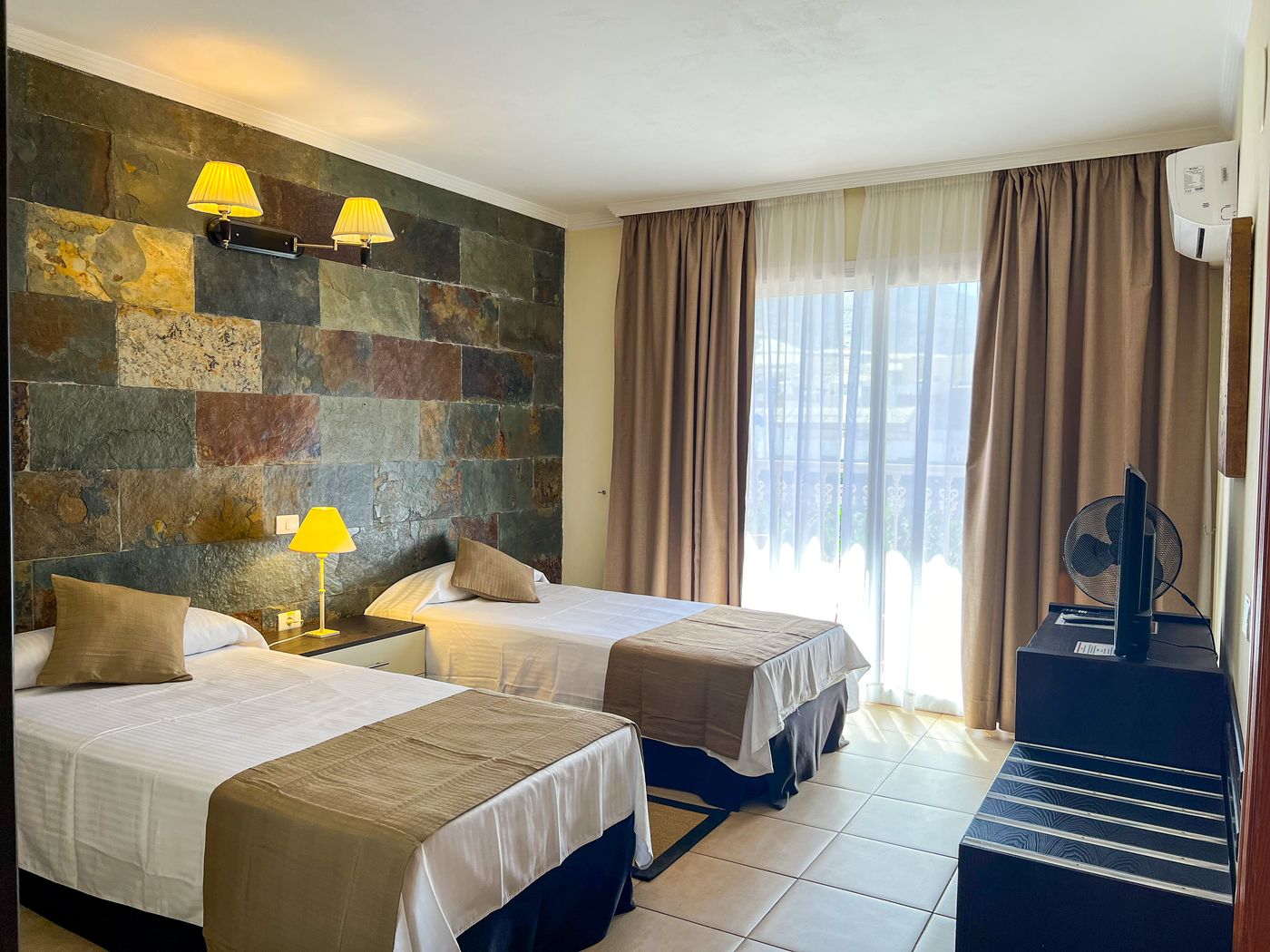 La-Aldea-Suites-Hotel-Room-22