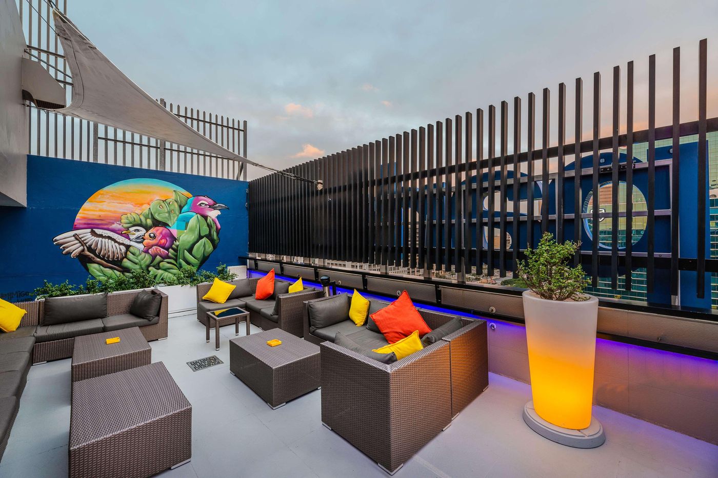 Park-Inn-by-Radisson-Cape-Town-Foreshore-Restaurant-59