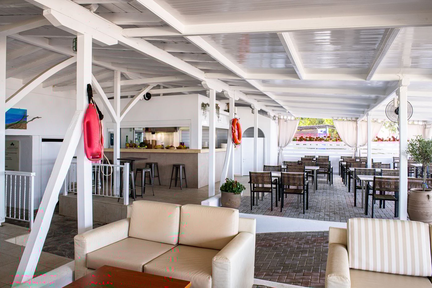 Alexandros-Palace-Hotel-Bar-69