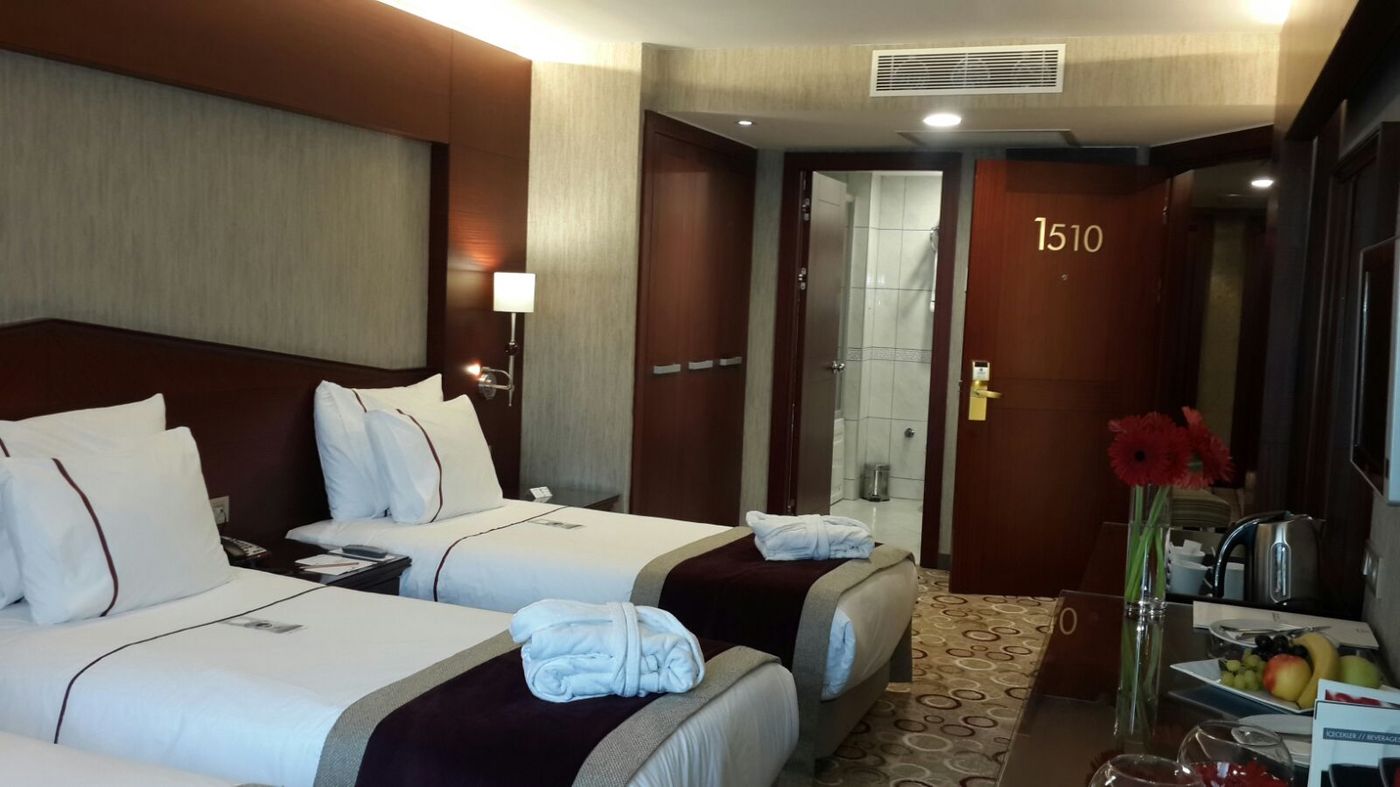 Taksim-Gonen-Room-13