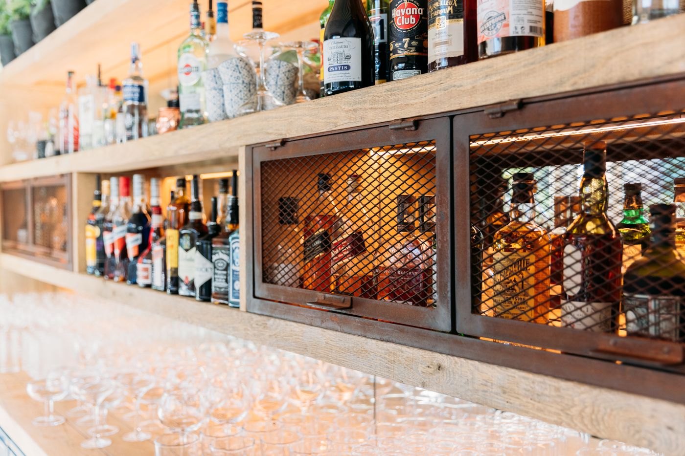 Font-Mourier-Hotel-Bar-47