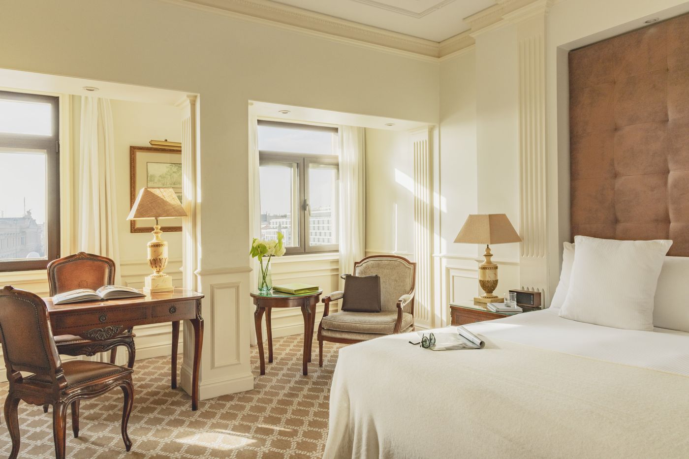 F-nix-Gran-Melia-Room-33