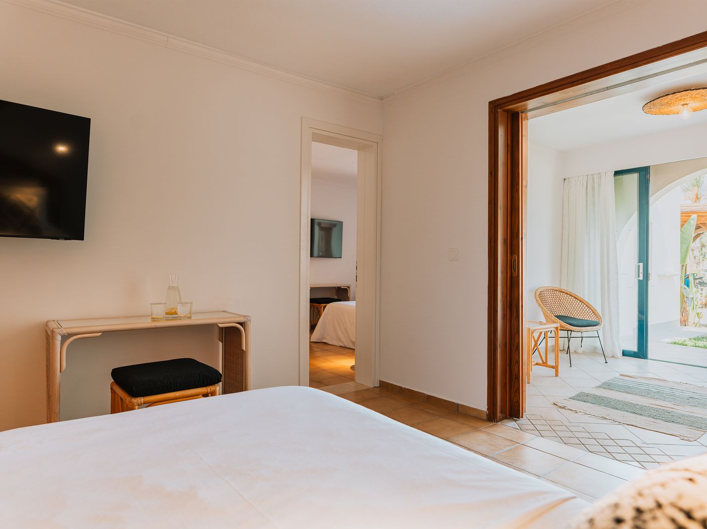 Grecotel-Casa-Paradiso-Room-39