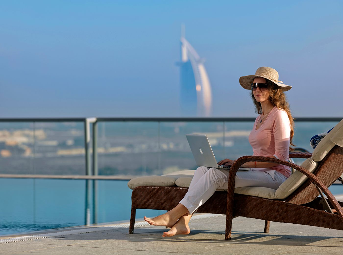 Gloria-Hotel---Furnished-Apartments-FZ--LLC-Pool-56