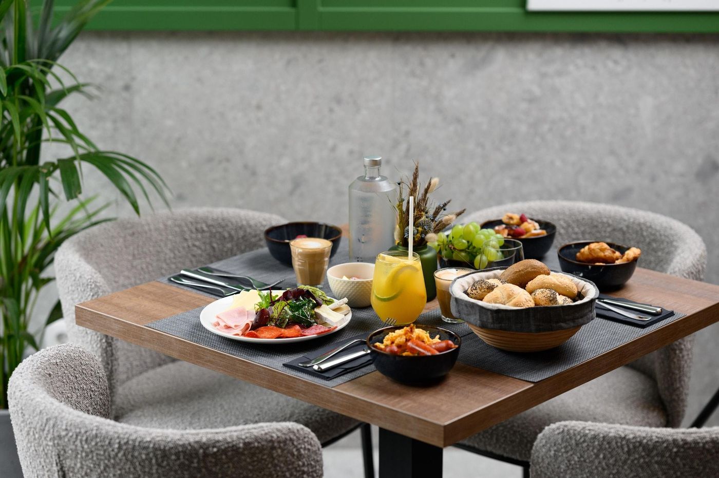 Florin-Apart-Hotel-Restaurant-20