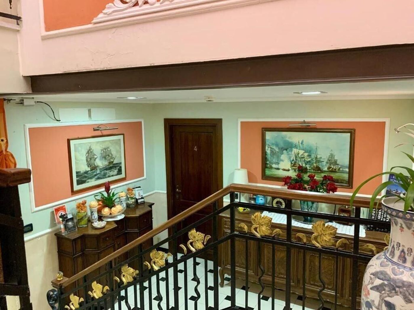 ACTOR - Italy - GENOA - Lobby - 7