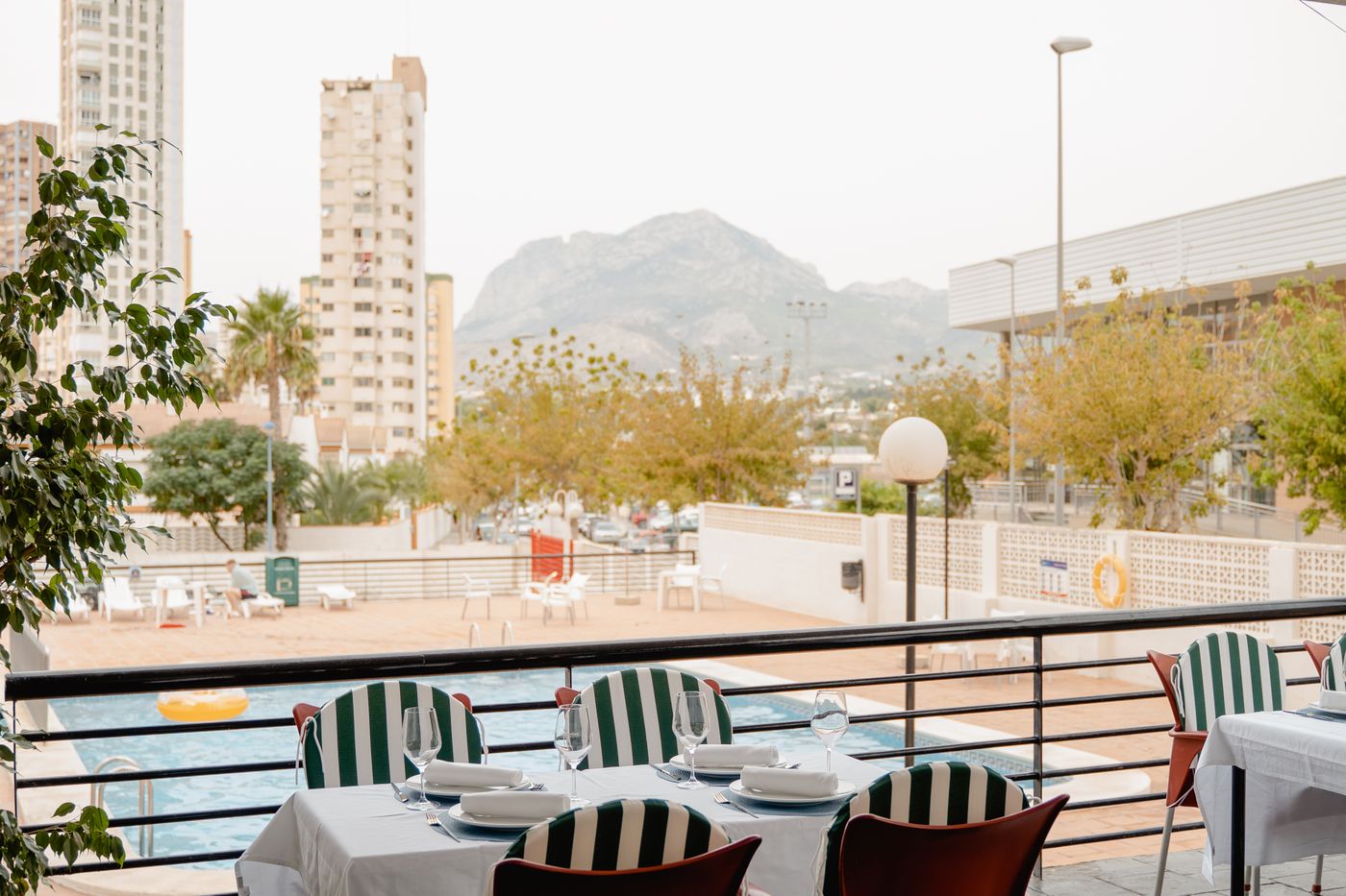 Luxmar-Apartments-Restaurant-52