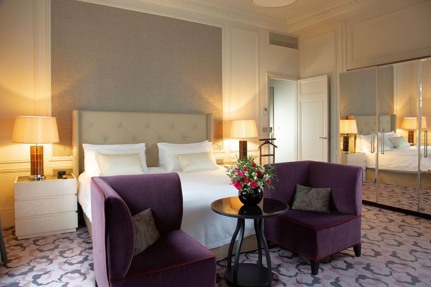 Waldorf-Astoria-Versailles---Trianon-Palace-Room-29
