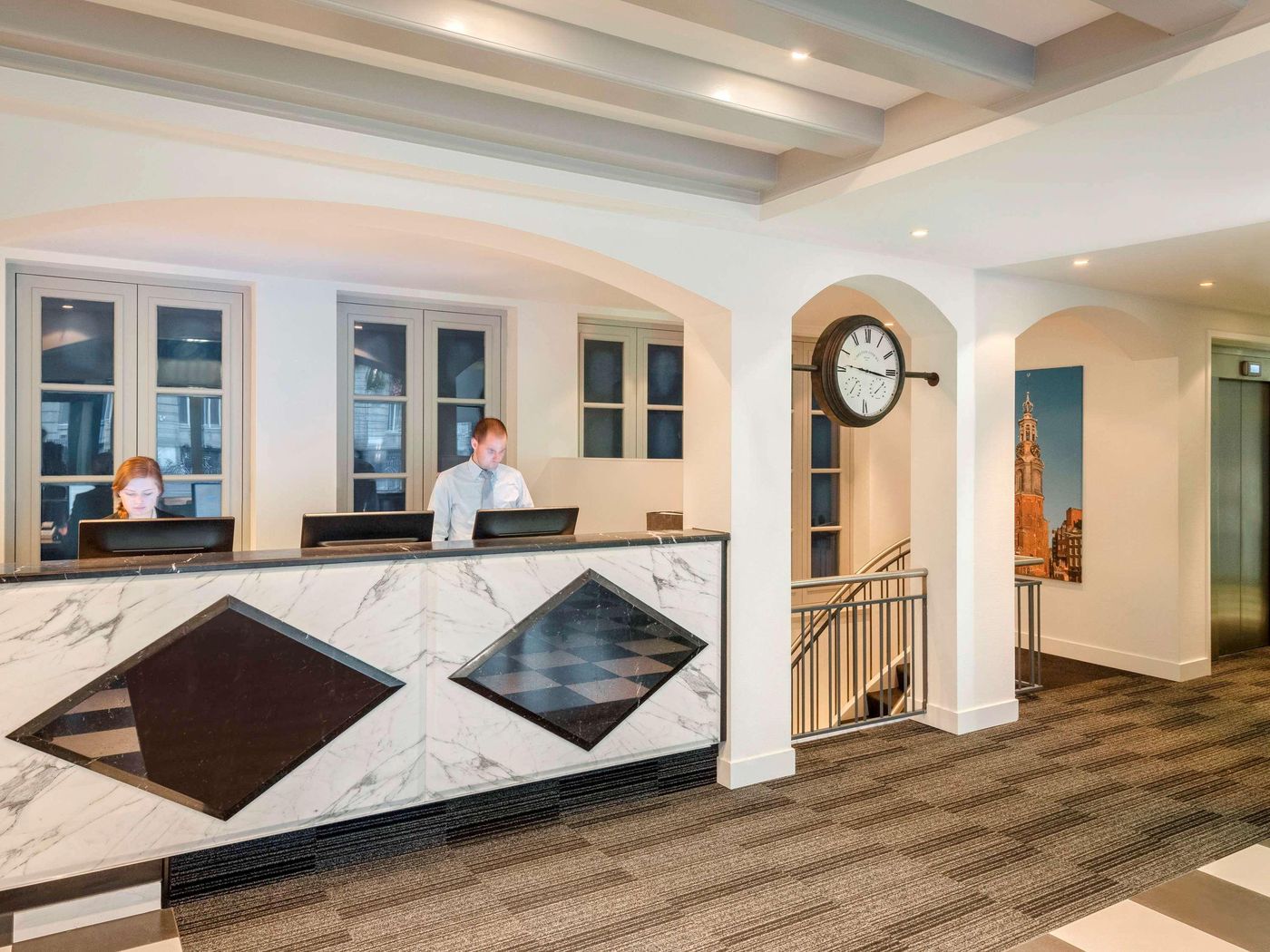 ibis-Styles-Amsterdam-Central-Station-General-view-5