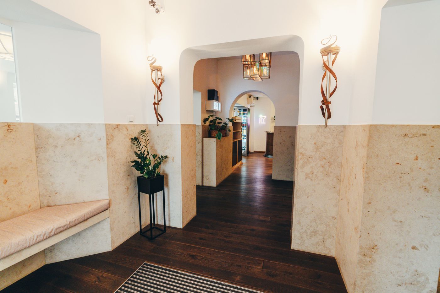 Berial - Germany - DÜSSELDORF - Lobby - 6