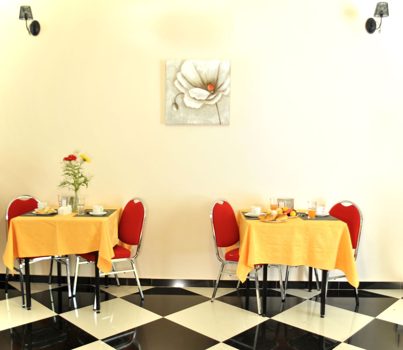 Hotel-Columbia-Bar-17