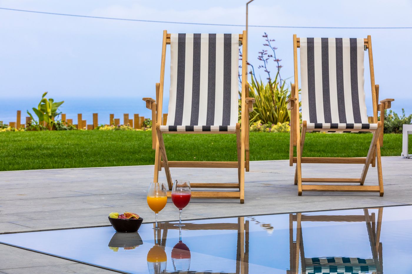 You-and-the-sea-Pool-43