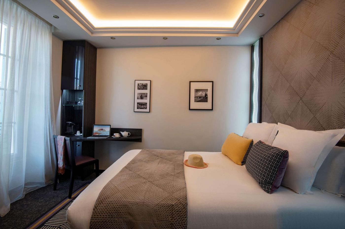 Best-Western-Premier-Mondial-Room-35