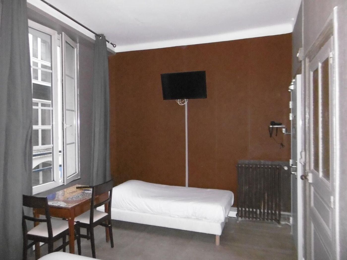 Hôtel Renova-France-NANTES-Room-10