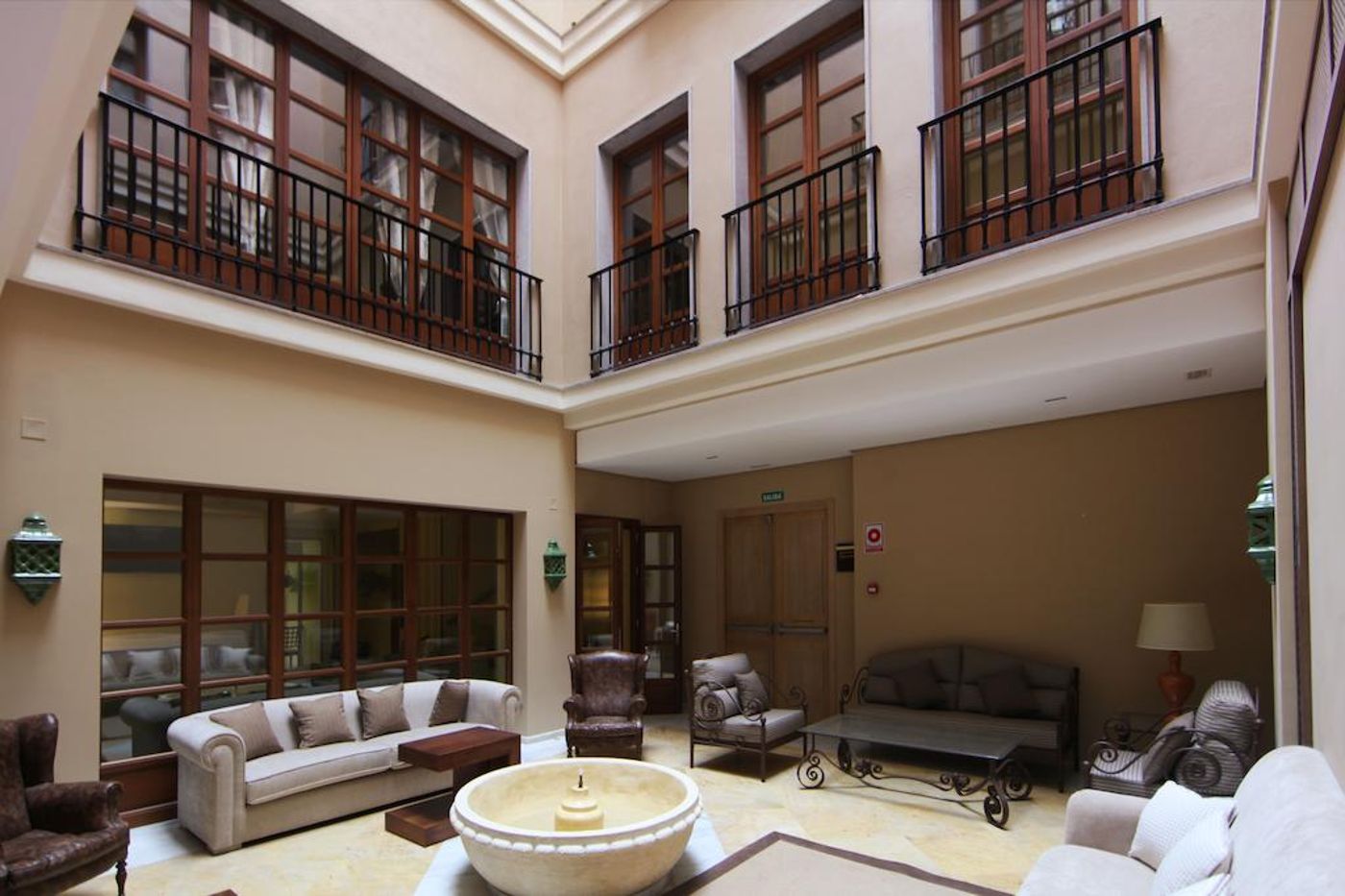 Hotel-Casa-Consistorial-Lobby-24