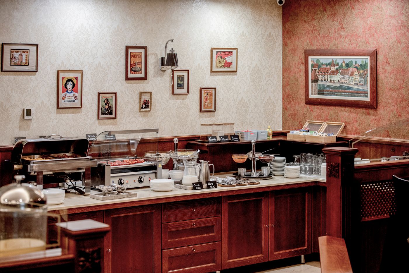 Gold-Hotel-Budapest-Restaurant-37