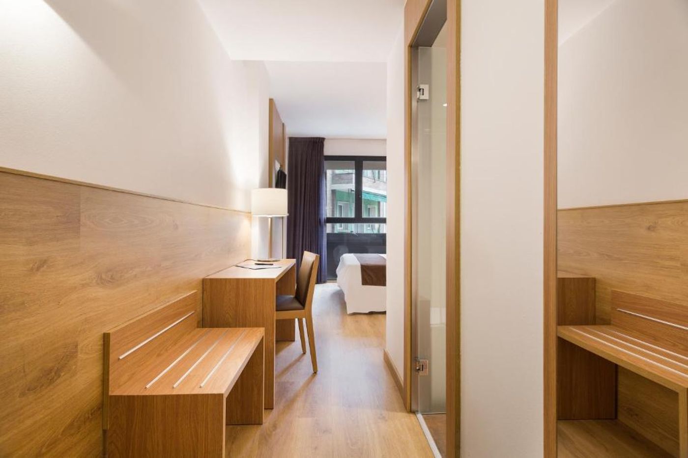 Acta Azul-Spain-BARCELONA-Room-5