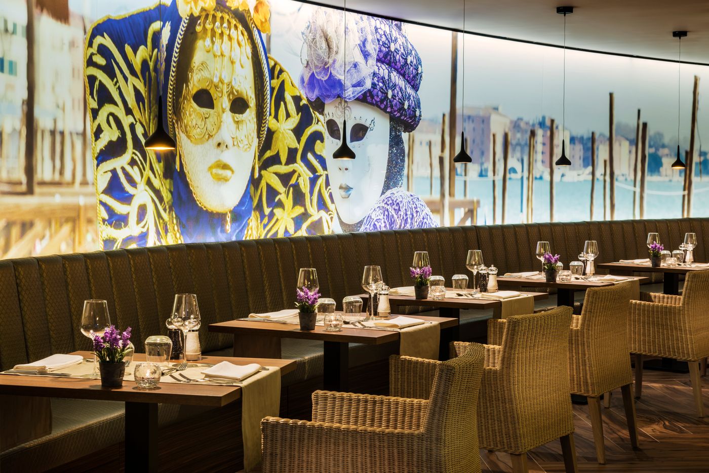 Elba---Premium-Suites---Adults-Only-Restaurant-50