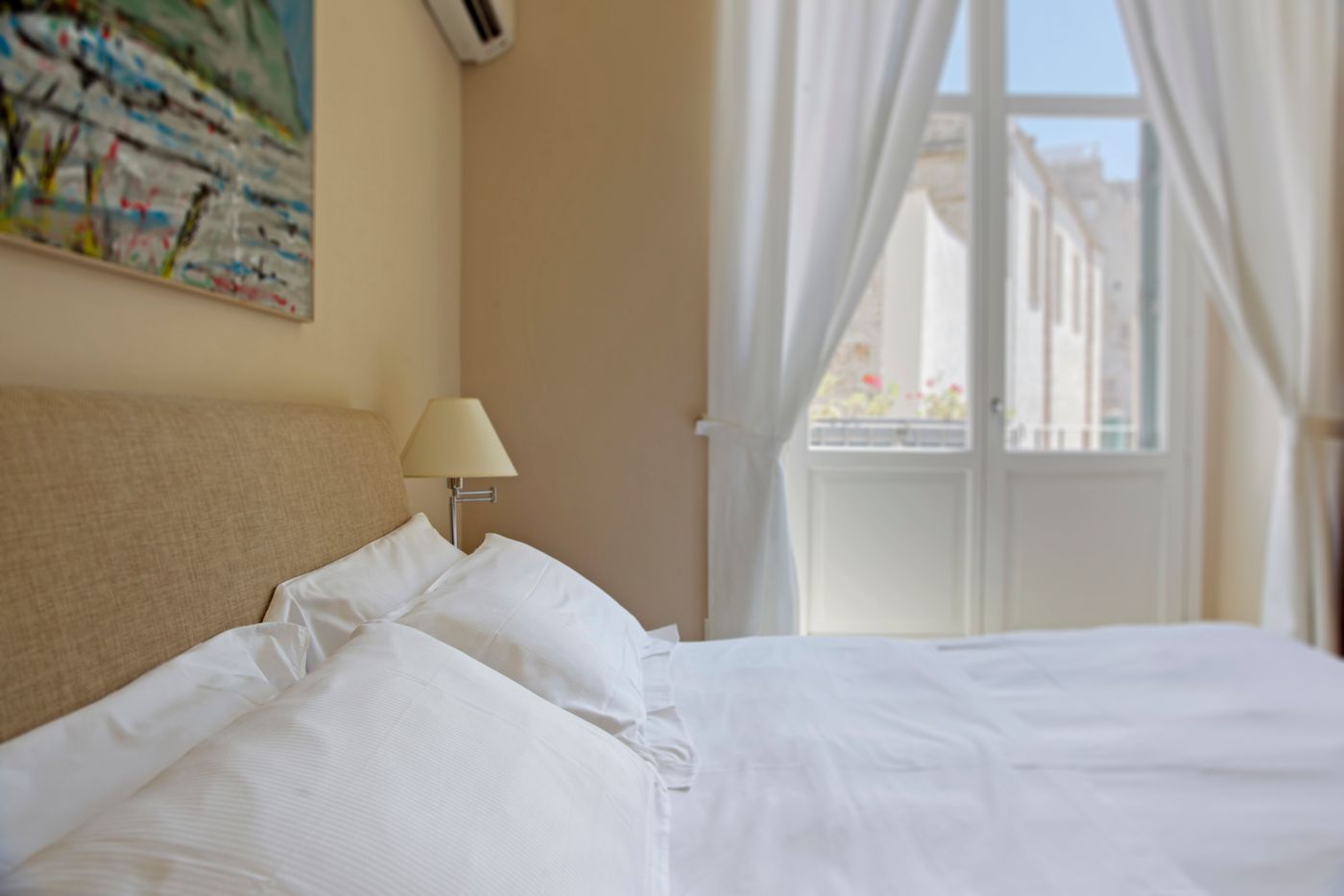 Palazzo-Brunaccini-Room-40