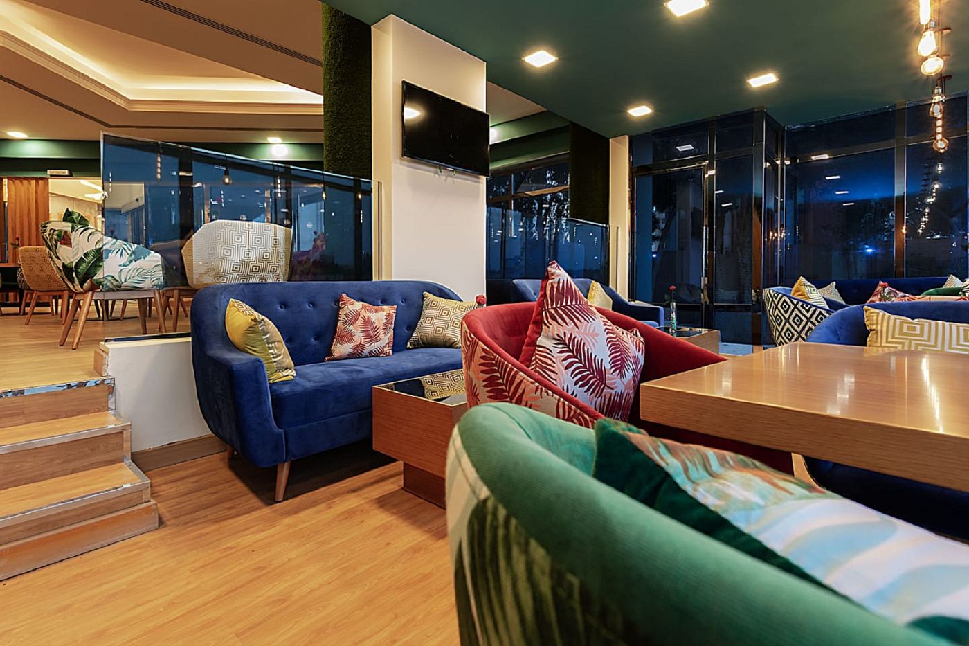 Phoenicia Tower Hotel-Bahrain-Manama-Lobby-8