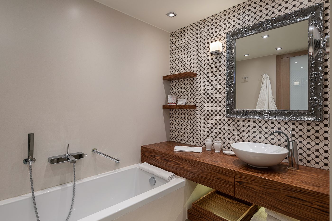 Cretan-Dream-Royal-Hotel-Room-40