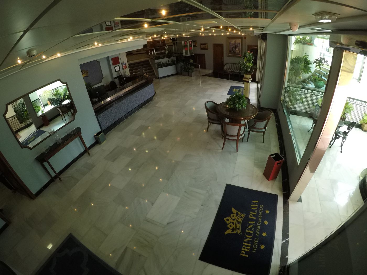Princesa-Playa-Lobby-61