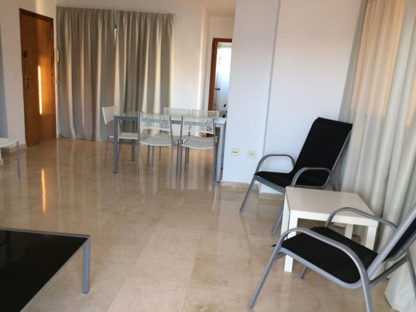 Buenos-Aires-Apartments-by-MC-Room-18