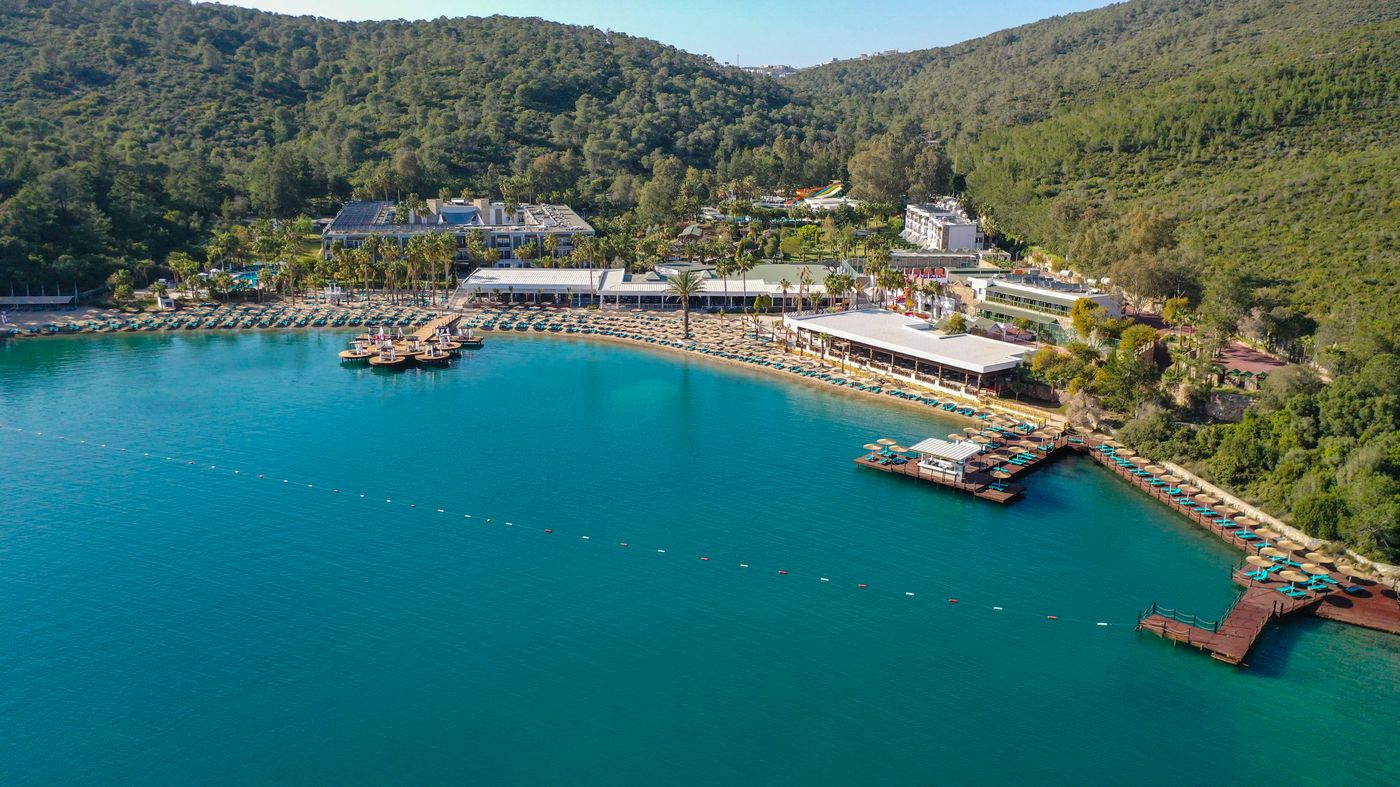 Green-Bay-Resort---Spa-General-view-53