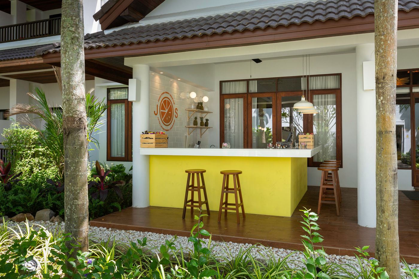 Sunwing-Kamala-Beach-Bar-16