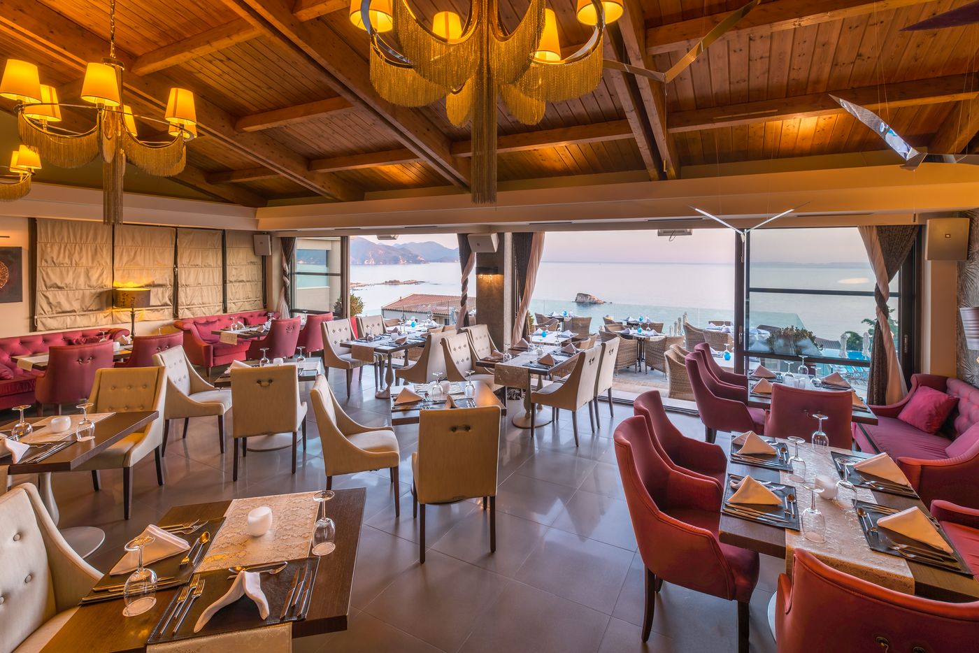 Sivota-Diamond-Restaurant-63