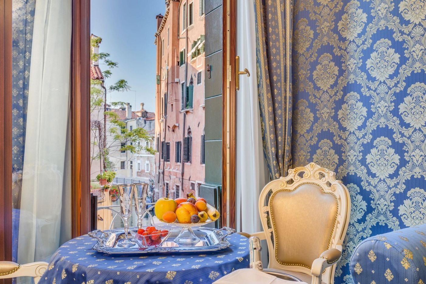 Residenza-Veneziana-Room-1