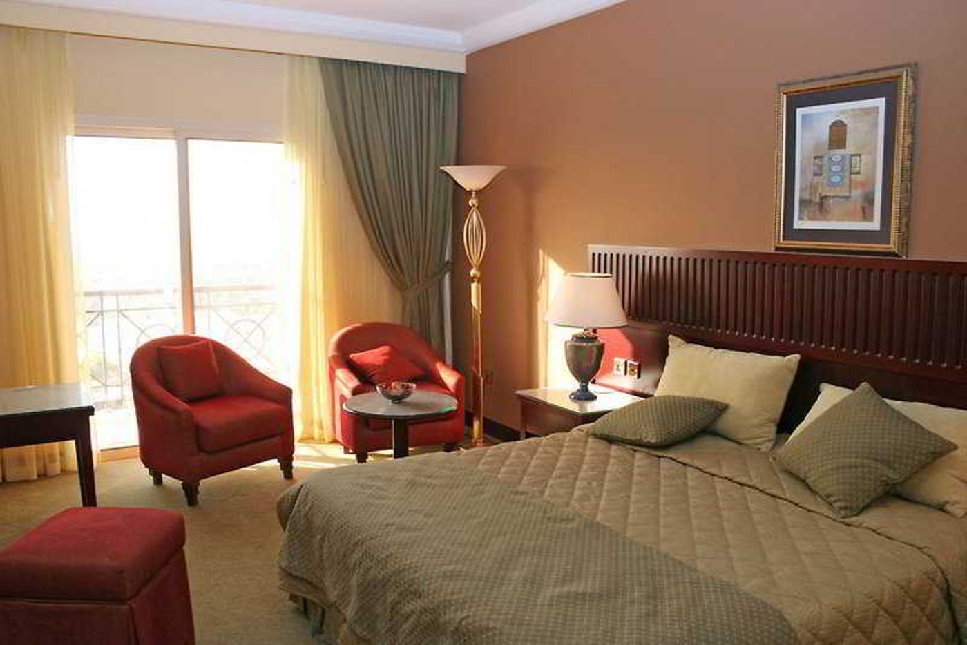 Golden-Tulip-Khatt-Springs-Hotel-and-Spa-Room-4