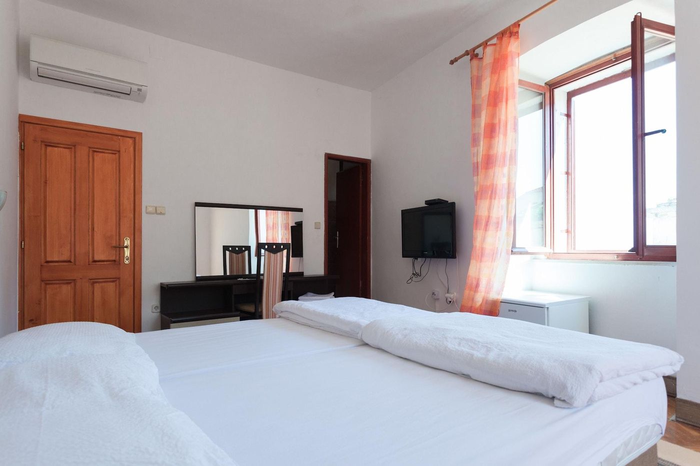 Orhan-Rooms-Dubrovnik-Room-11