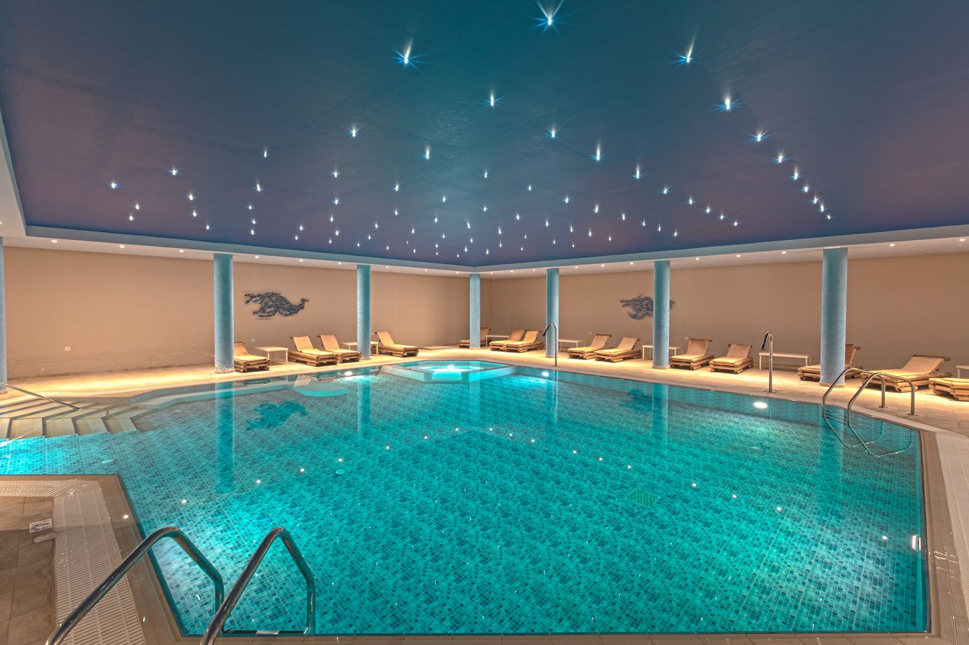 Sovereign-Beach-Hotel-Sports-and-Entertainment-84