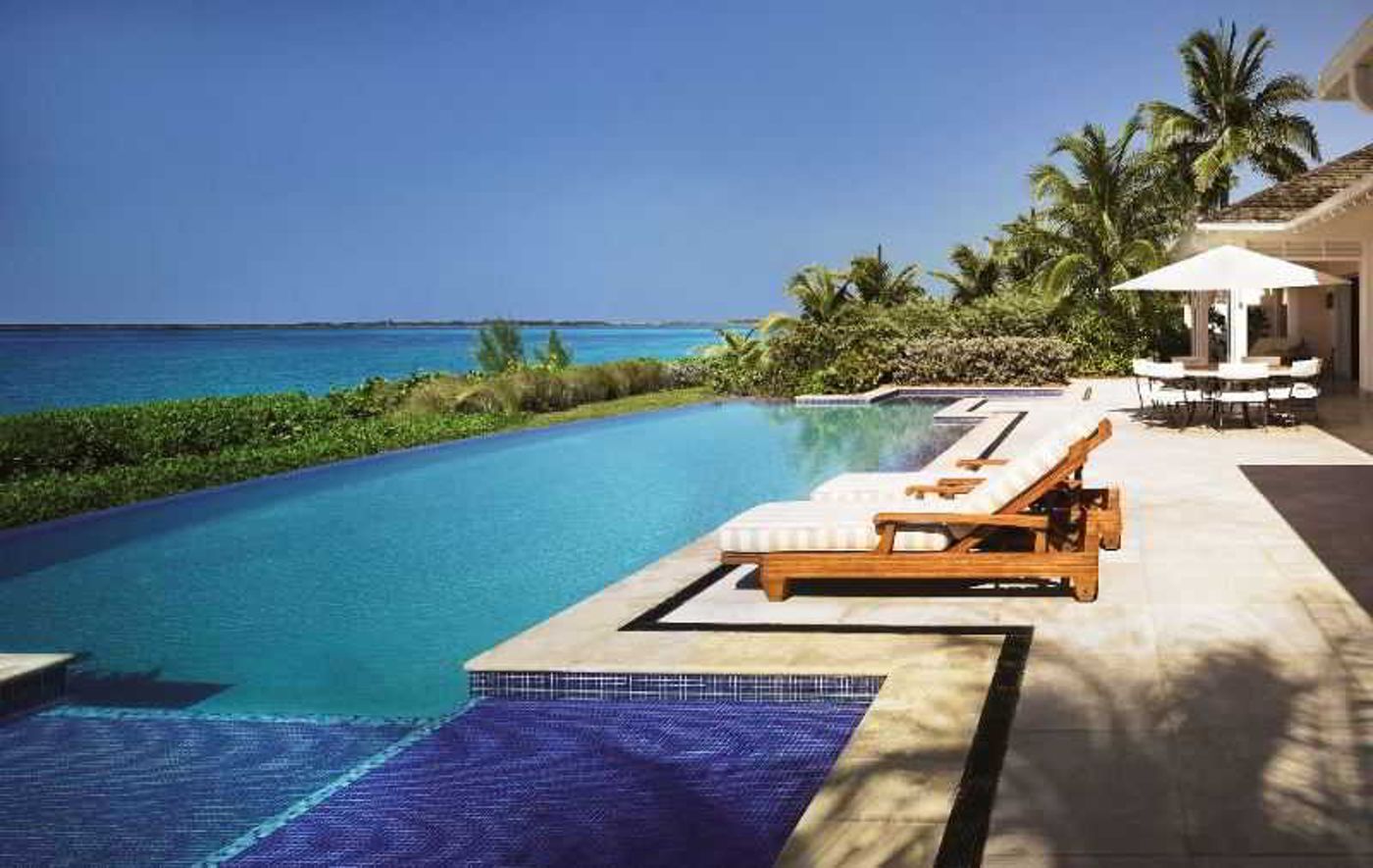 The-Ocean-Club-A-Four-Seasons-Resort-Bahamas-Pool-9