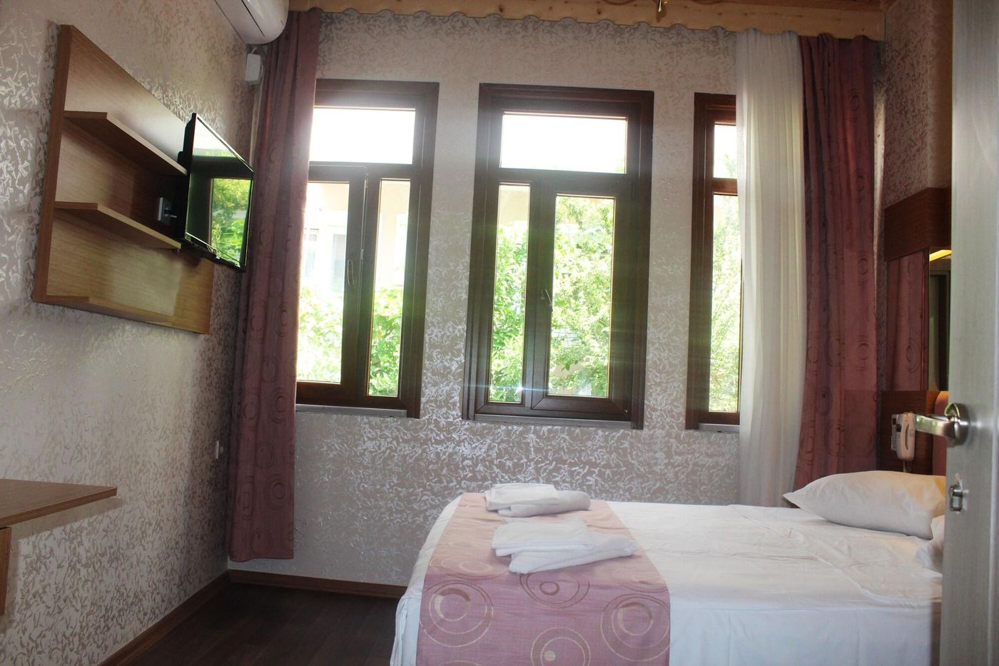 Megaron-Hotel-Room-17