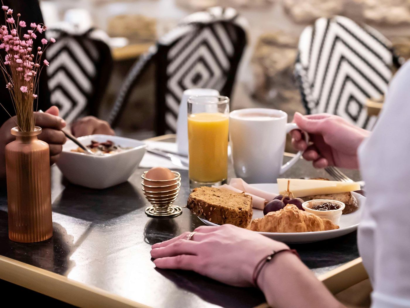 ibis-Styles-Paris-Batignolles-Restaurant-60