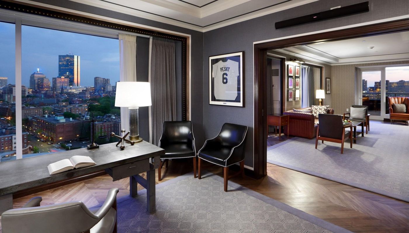 The-Liberty--a-Luxury-Collection-Hotel--Boston-Room-40