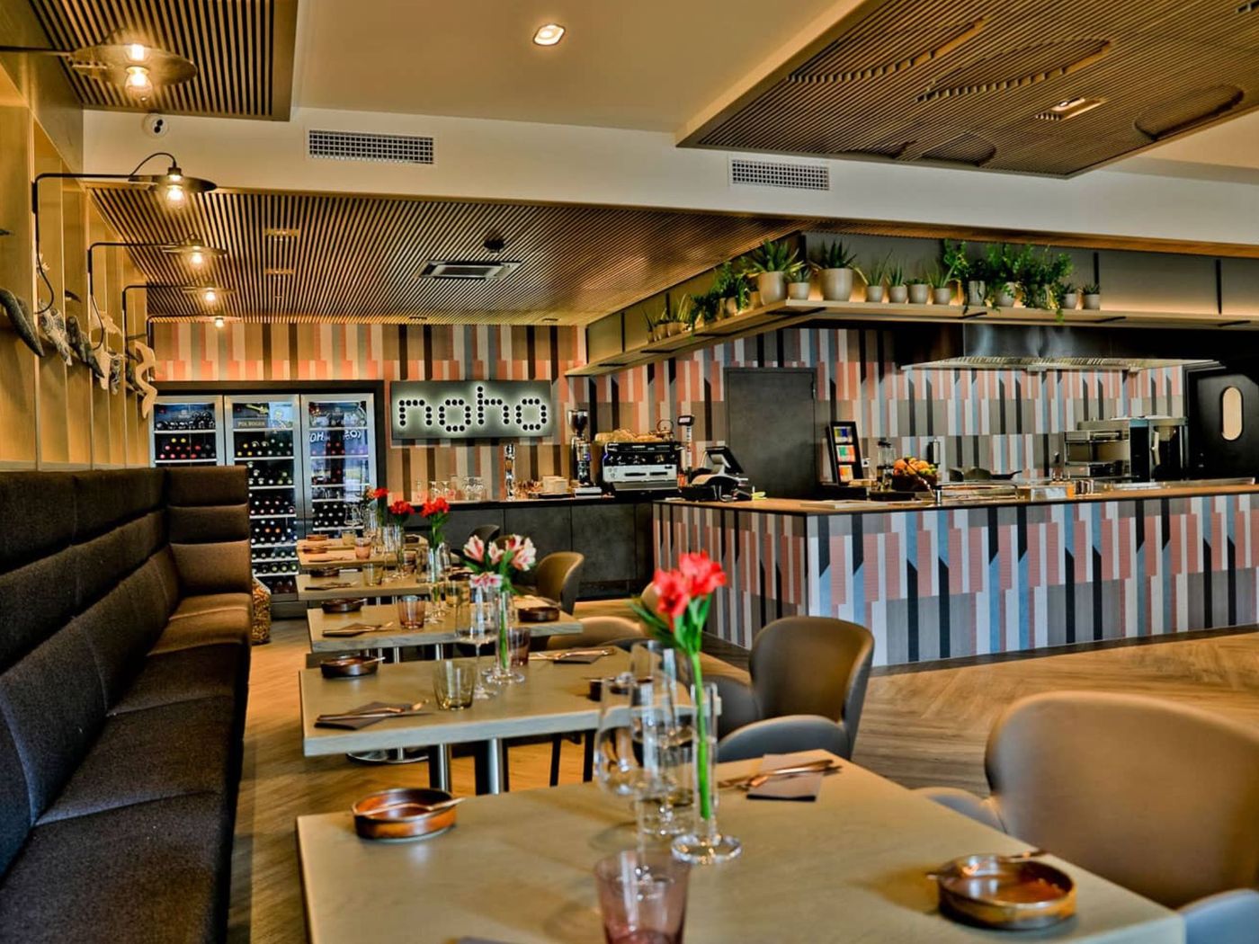 Nordic-Hotel-Forum-Bar-12