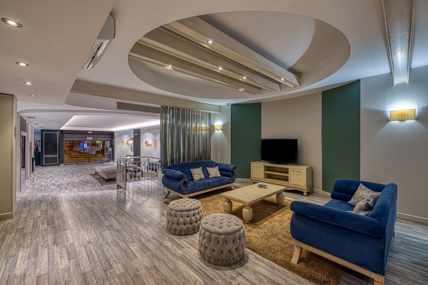 Virgen de los Reyes - Spain - SEVILLA - Lobby - 9